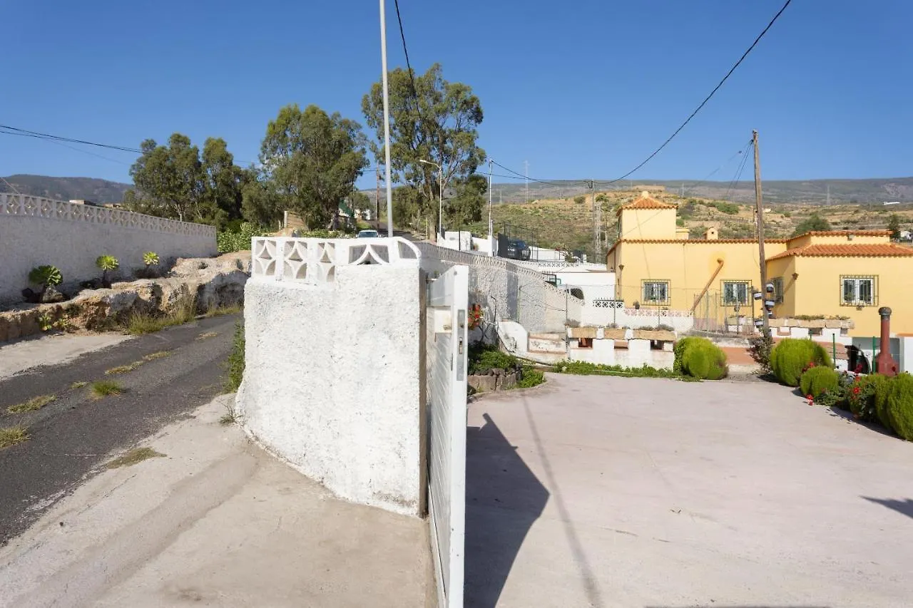 Villa Mountain, Seaviews, And Pool Relax By Sunkeyrents Fasnia Сasa de vacaciones